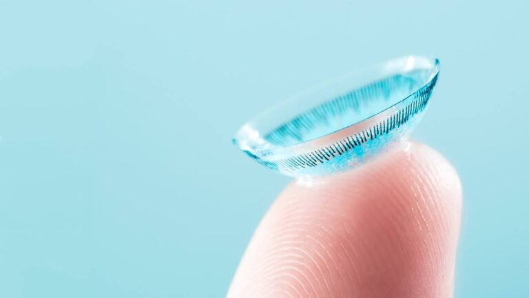 Resalta tu mirada: ¿Cómo las lentillas de colores pueden renovar tu estilo por completo?